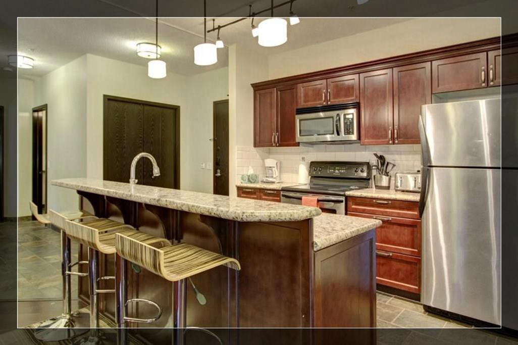 B&B Grand Rockies Resort 2Br 1Pullout 坎莫尔 外观 照片