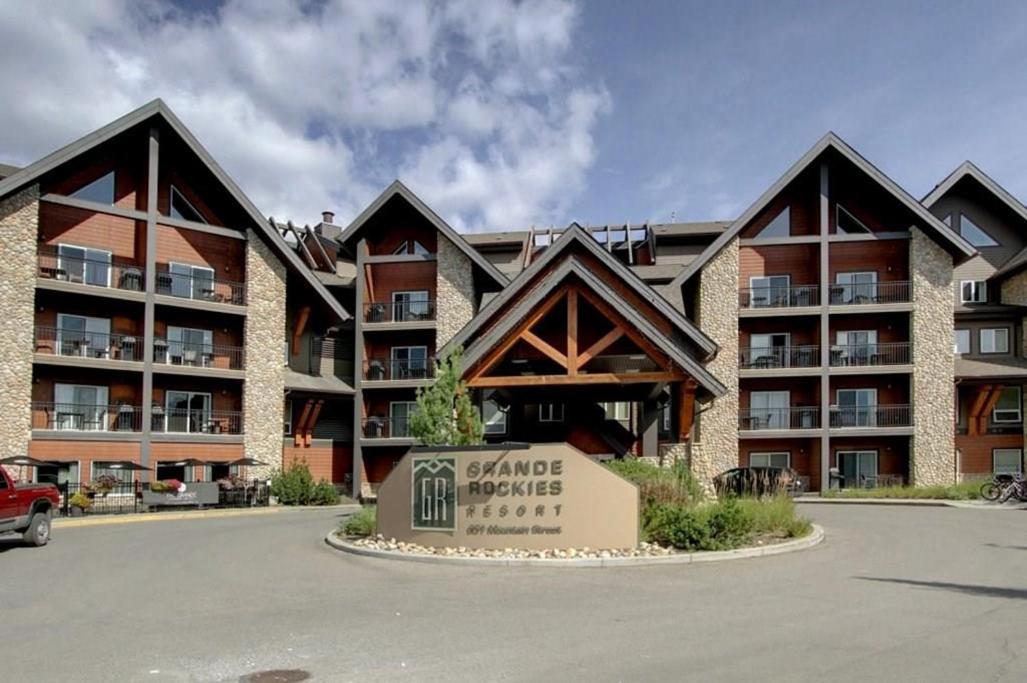 B&B Grand Rockies Resort 2Br 1Pullout 坎莫尔 外观 照片